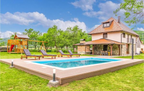 4 Bedroom Amazing Home In Otocac